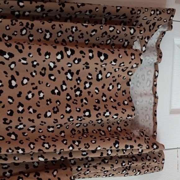 Kim Roger's Animal Print Top 4X - Picture 4 of 8